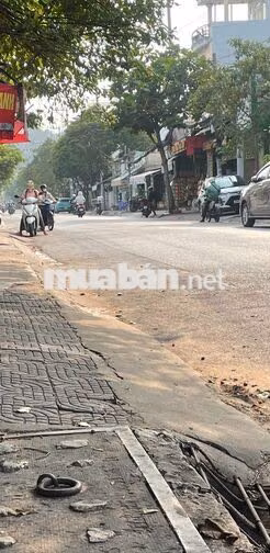Cho thuê Nhà Mt Lê Thị Hoa, 4 x 17m, T+ Lững, goá 13tr