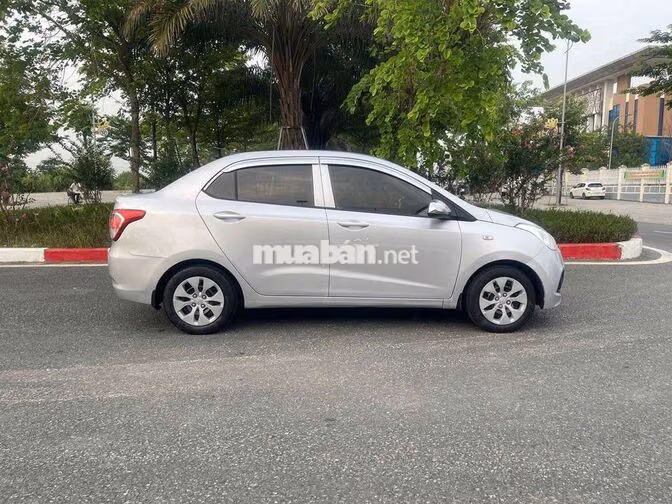 Hyundai i10 Sedan 2016 Số sàn Bạc