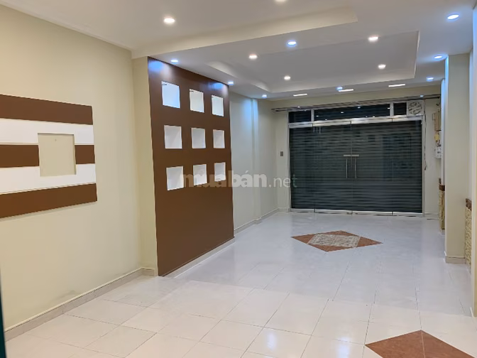 Cho thuê mặt bằng nhà 8d Trần Hữu Trang