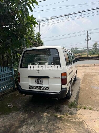 Toyota Hiace 2002 Trắng Sàn Xăng