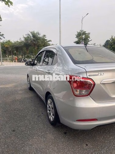 Hyundai i10 Sedan 2016 Số sàn Bạc