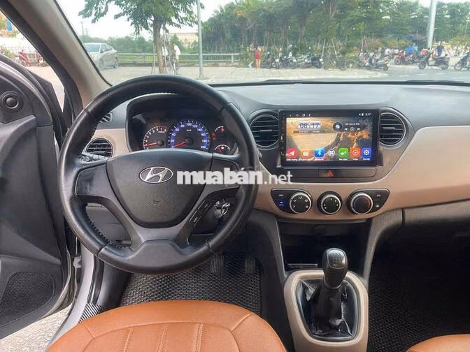 Hyundai i10 Sedan 2016 Số sàn Bạc