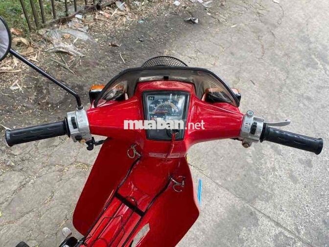 Honda Cub 50cc đỏ