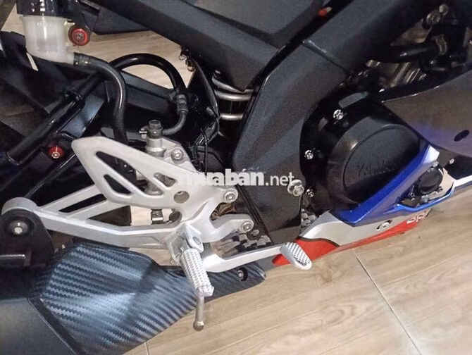 Yamaha R15 Xanh đen 5000 km, như mới 