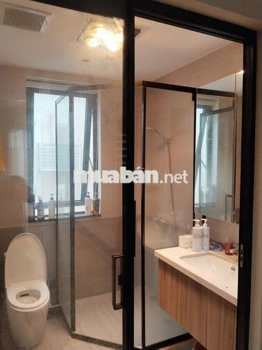 Cho thuê nhà 5 tầng thiết kế đẹp ở Vinhomes Ocean Park 2 chỉ 12tr/th