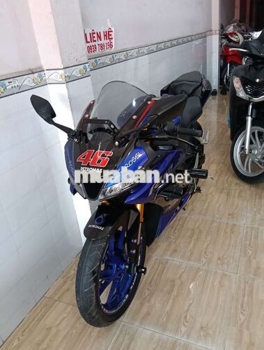 Yamaha R15 Xanh đen 5000 km, như mới 