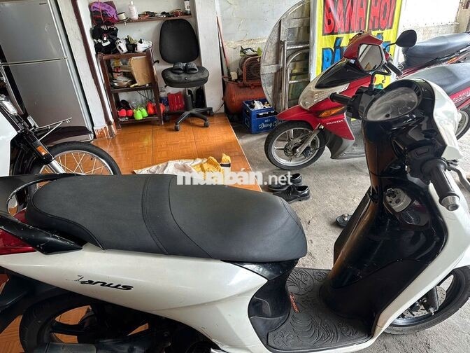Yamaha Janus 125 Trắng