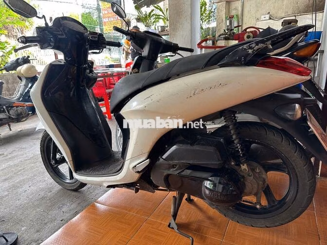 Yamaha Janus 125 Trắng