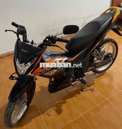 Honda Sonic Nhập khẩu Đen cam