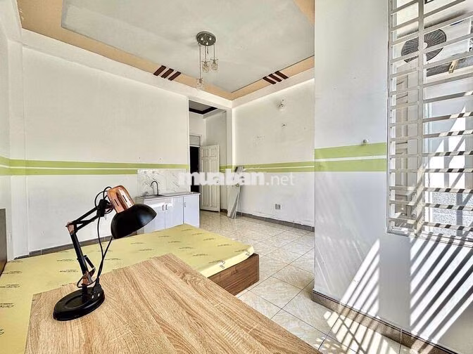 STUDIO BAN CÔNG FULL ÁNH SÁNG NGAY CHỢ TÂN THỚI HIỆP