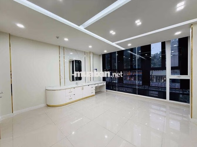 NHÀ 6 TẦNG MT NGUYỄN VĂN LINH SÁT CẦU RỒNG GIÁ CỰC RẺ