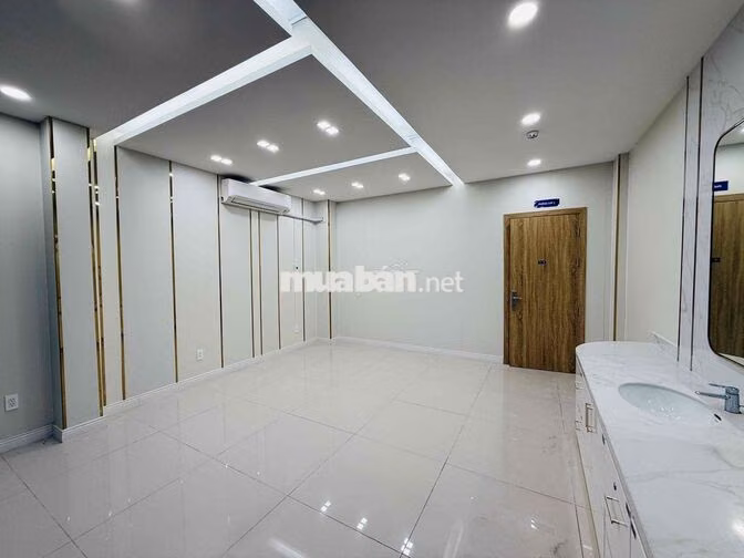 NHÀ 6 TẦNG MT NGUYỄN VĂN LINH SÁT CẦU RỒNG GIÁ CỰC RẺ
