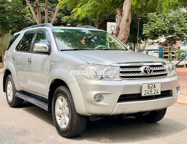 FORTUNER 2.7V4x4 2011 XE CỰC CHẤT MÁY SỐ ZIN