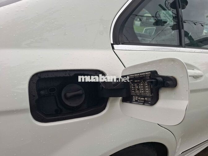 Mercedes C300 AMG W204 2010 Trắng Tự động