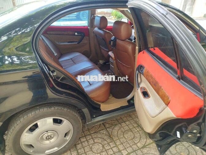 Daewoo Magnus 2004 Đen Tự động