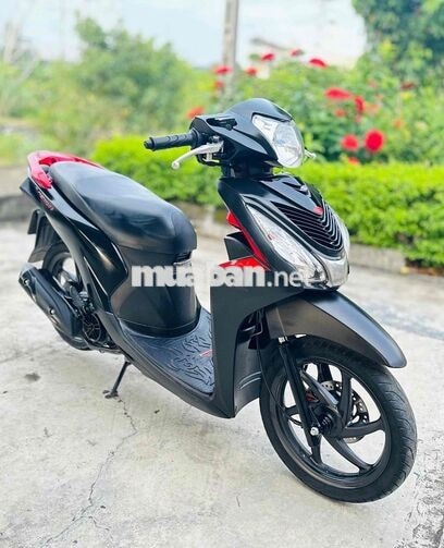 Honda Vision  Đỏ đen