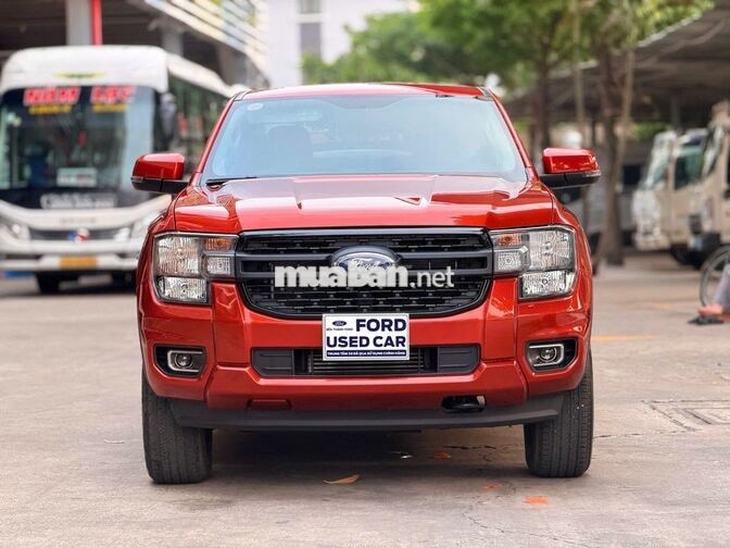 Ford Ranger 2023 4x2 RWD màu Đỏ Cam, bảo hành 2027