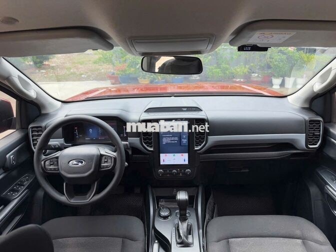 Ford Ranger 2024 4x4 , vay Ngân Hàng 75%, BH 2027