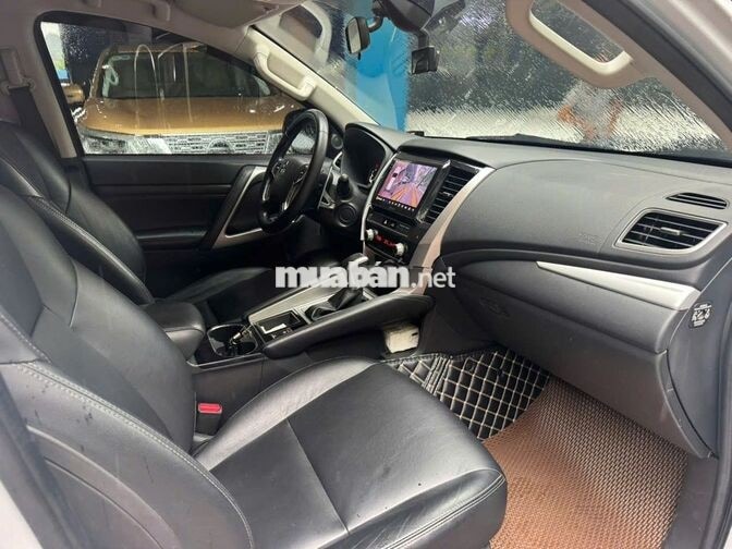 Mitsubishi Pajero Sport 2021 2.4D 4x2 AT Trắng