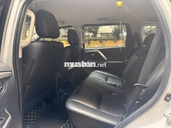 Mitsubishi Pajero Sport 2021 2.4D 4x2 AT Trắng