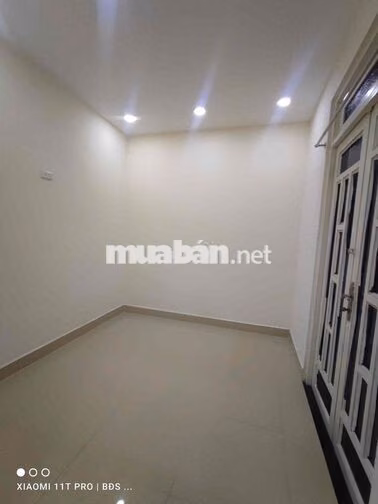 Nhà Đẹp 3Tầng 5pn 4wc QL13 HBP 12triệu