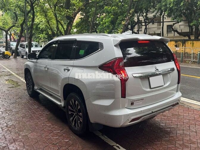 Mitsubishi Pajero Sport 2021 2.4D 4x2 AT Trắng