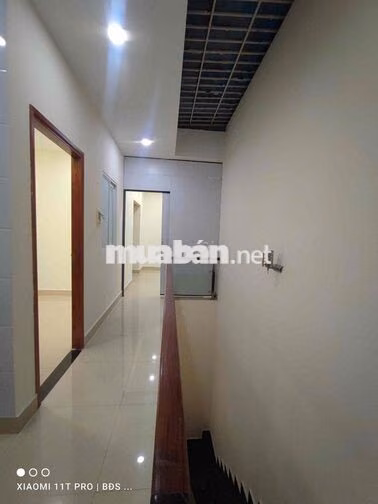 Nhà Đẹp 3Tầng 5pn 4wc QL13 HBP 12triệu