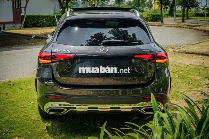 Mercedes GLC 300 All New 2023 Xám Titan cực đẹp