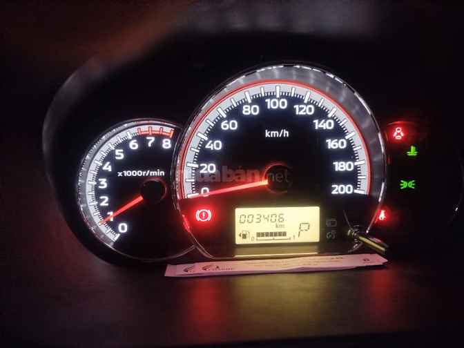 Xe 5 chỗ Mitsubishi, lướt 3.400Km,mới 99% Phim 3M, tiết kiệm xăng