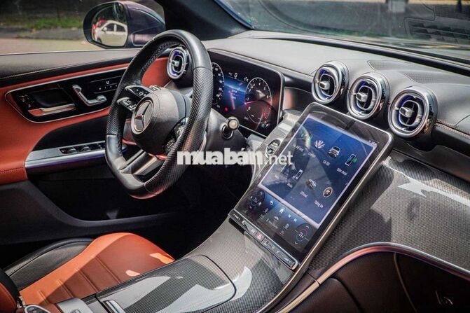 Mercedes GLC 300 All New 2023 Xám Titan cực đẹp