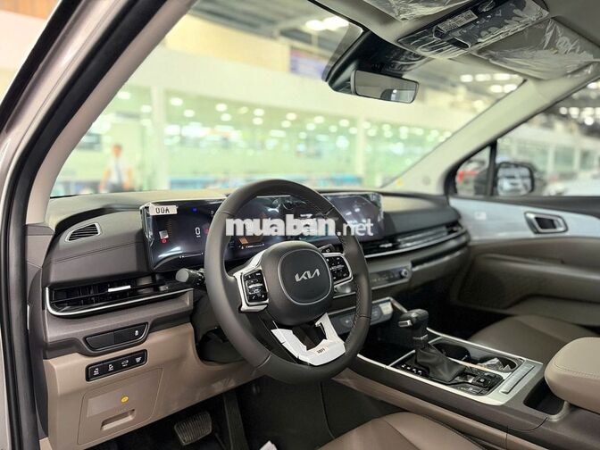 Kia New Carnival Luxury 8 chỗ 2025 Mới 100%