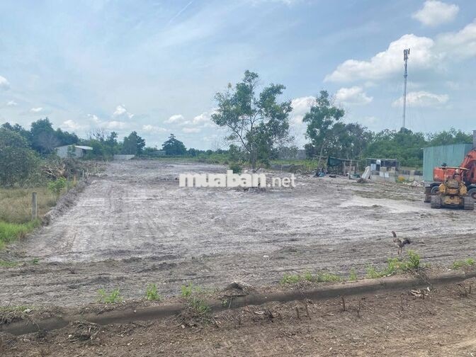 GIẢM GIÁ 75%, Bán đất ngay Trung tâm Phường Lagi, cách biển 1,5 km