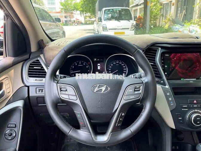 Hyundai SantaFe Premium 2.4L 2018 Đen