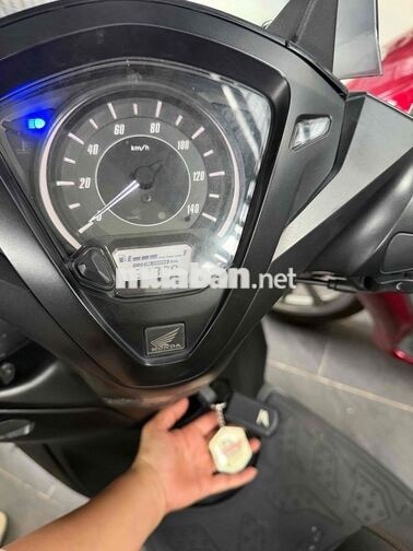 Honda Lead 125cc Black Edition Đen nhám tem đỏ