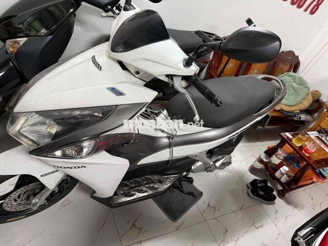Honda Air Blade 110cc Trắng Zin êm