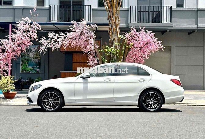 🆕 Mercedes Benz C200 Excutive 2021
