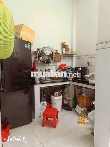 nhà gần chợ Bình Thành,2 phòng ngủ.sạch sẽ 