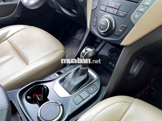 Hyundai SantaFe Premium 2.4L 2018 Đen