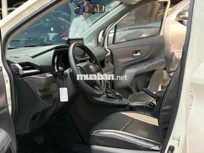 Cần bán Avanza 1.5G 2024 Trắng Tự động 76.000 km