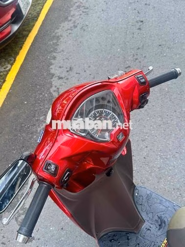 Cần bán Honda Vision 2015 chính chủ