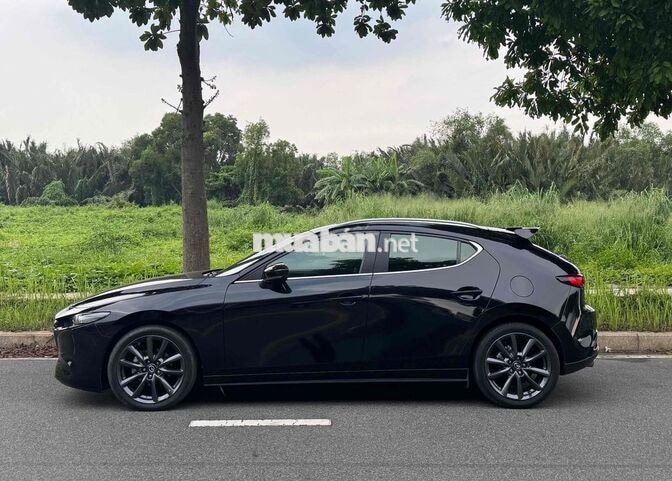 Mazda 3 Premium Sport 2022 Đen