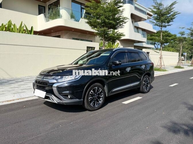 Mitsubishi Outlander 2.0 CVT 2021 Đen 62000 km