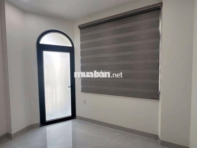Q11- Mặt tiền - Hàn hải nguyên - 5 tầng - 4*12 - giá thuê 30 triệu TL