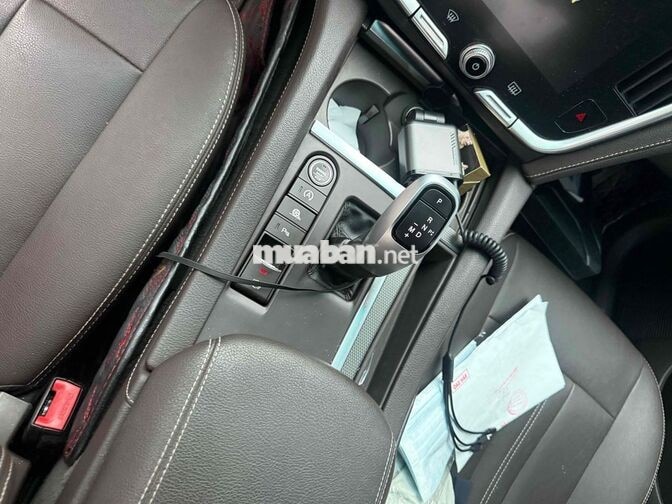 VinFast Lux A2.0 2019 Trắng 11 vạn