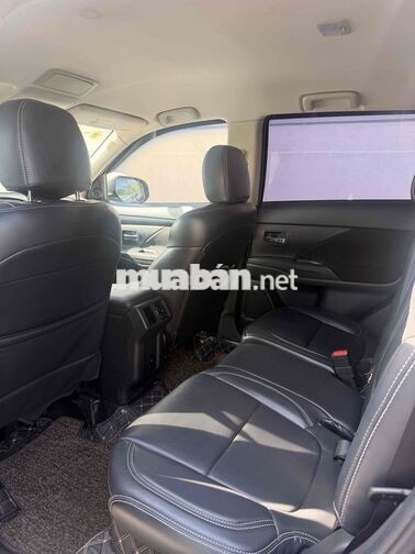 Mitsubishi Outlander 2.0 CVT 2021 Đen 62000 km