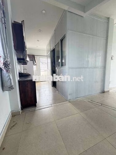 CHO THUÊ CĂN 2PN,BANCON 60m2 NGAY CẦU NHỊ THIÊN ĐƯỜNG