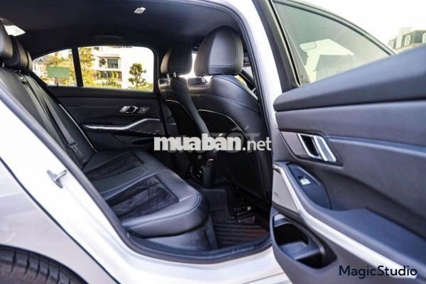 Xe BMW 3 Series 320i M Sport 2024 - 1 Tỷ 479 Triệu