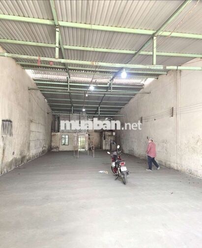 CHO THUÊ KHO,XƯỞNG 300M² GIÁ 20TR/T, Đ XE LỚN LÊ TRỌNG TẤN 