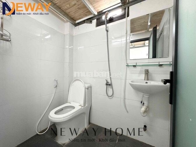 Chính chủ cho thuê phòng có gác máy lạnh ngay Ngã Tư Bốn Xã