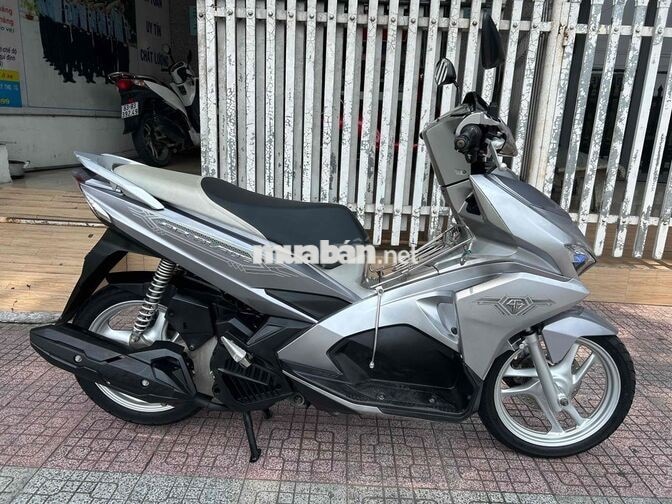 Honda Airblade125Fi Bạc Porsche smarkey chính chủ
